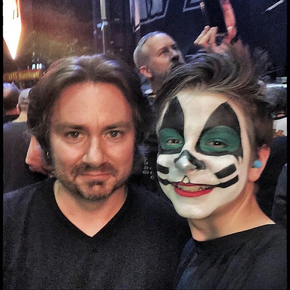 Meet your Posher, Ronnie - Picture 1 of 1